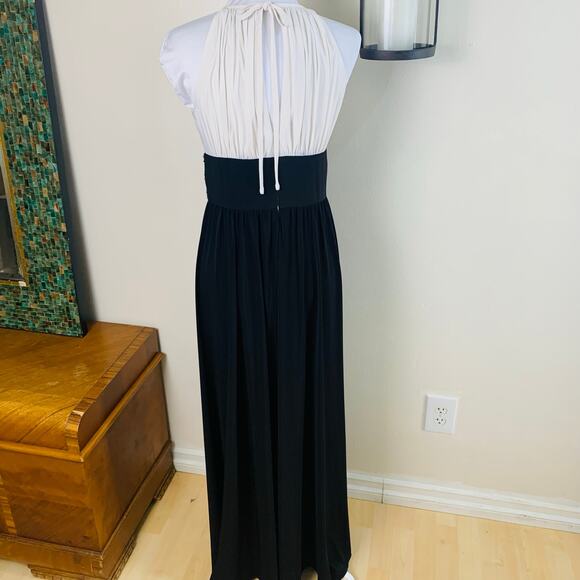 RM Richards Size 8 Long Dress with Keyhole Neck and Beaded Waist Cocktail Party - Picture 3 of 13